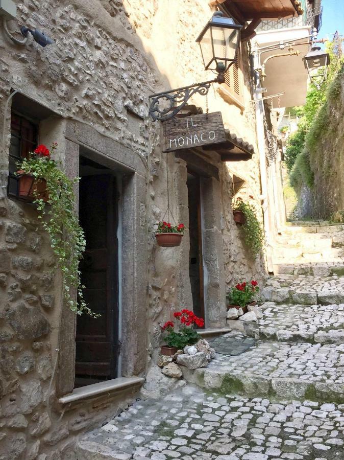 Relais Il Monaco Bed & Breakfast Artena Exterior photo